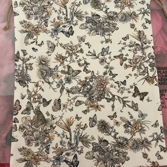 Dior Cruise 24 Drawstring Bag- Butterfly 9x11 - Picture 6 of 9